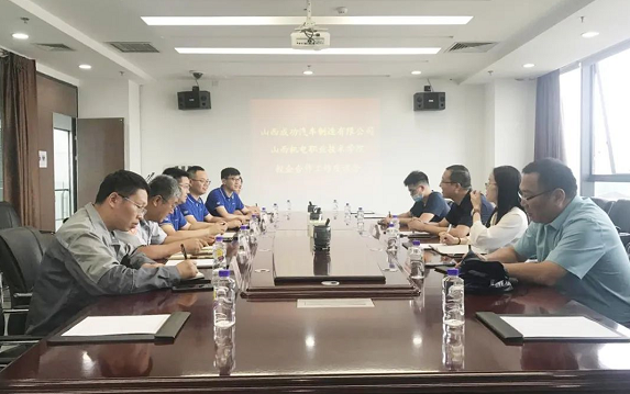 凯时KB88汽车与山西机电召开校企合作工作座谈会