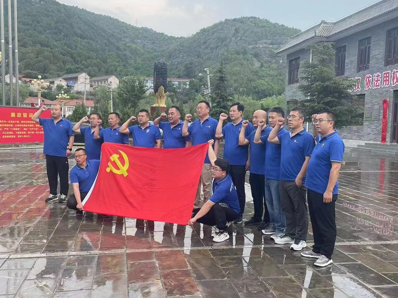 庆祝中国共产党成立103周年——汽车配件公司发展党日主题活动