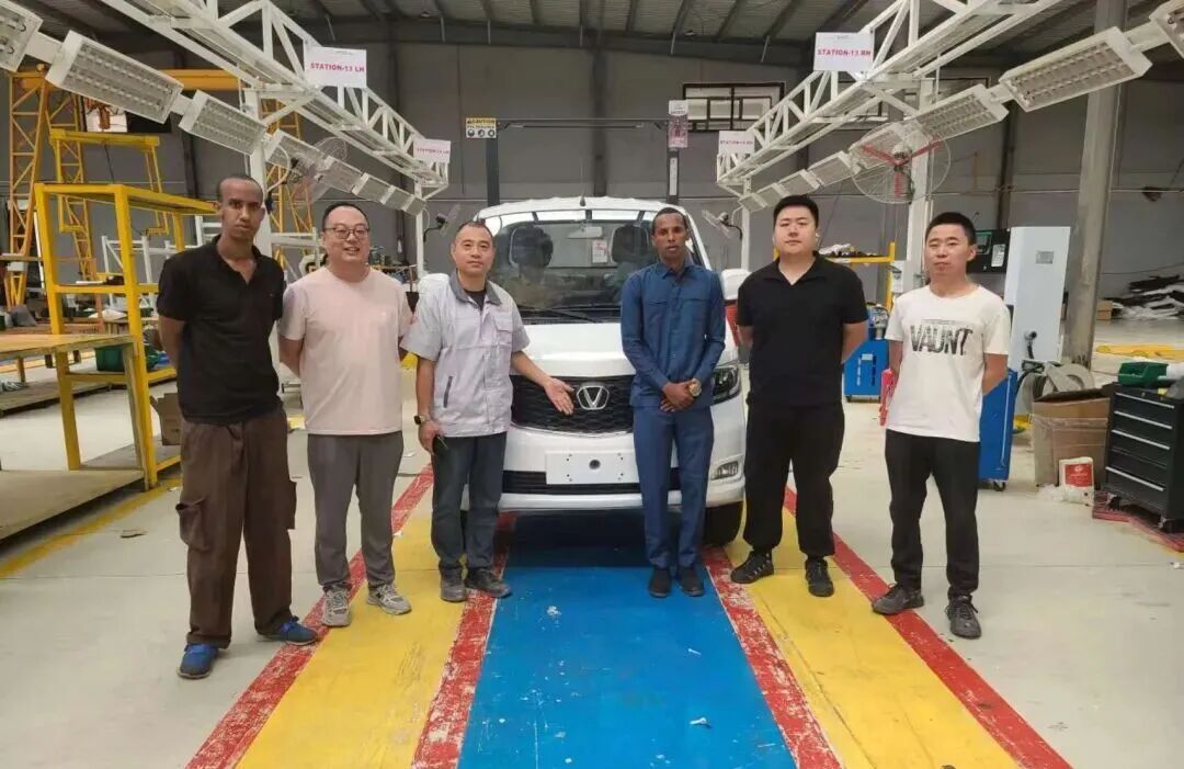 凯时KB88汽车埃塞 KD 工厂首车下线，非洲市场战术布局迈出关键一步！